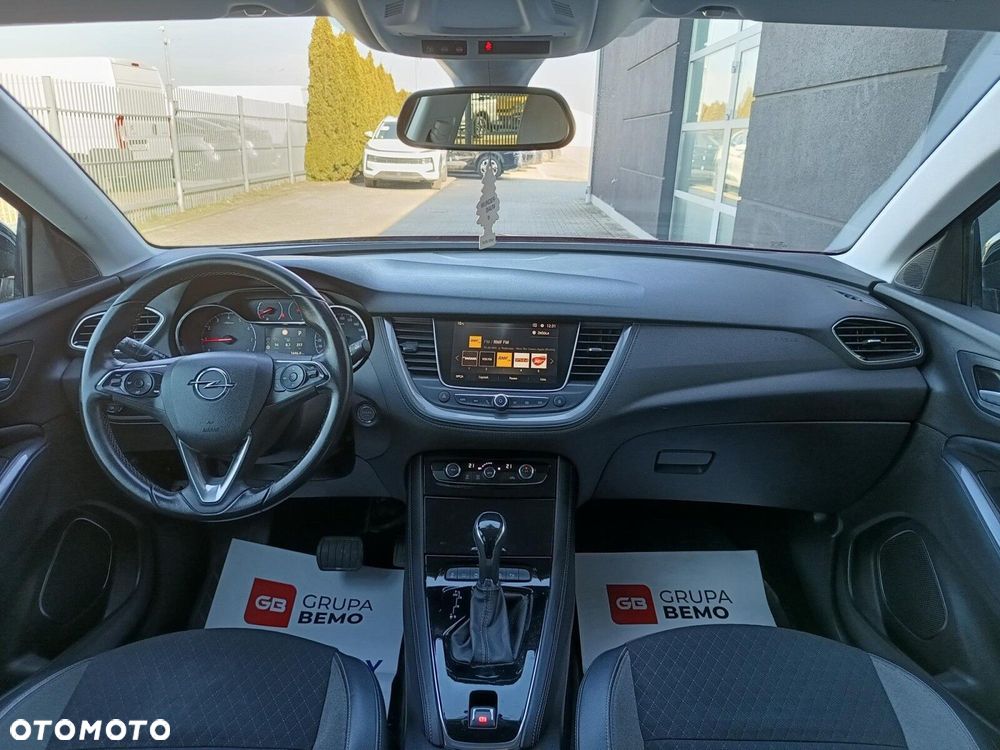 Opel Grandland X 1.2 T GPF Design Line S&S - 16