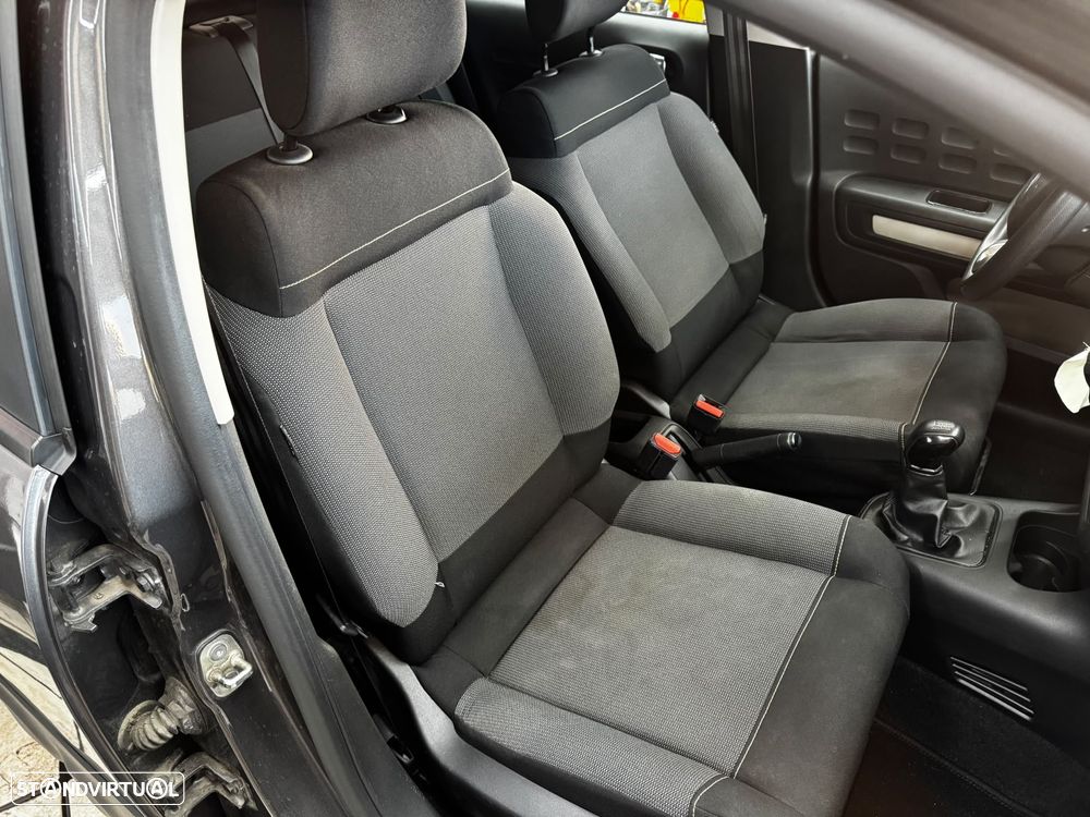 Citroën C3 Pure Tech Feel - 14