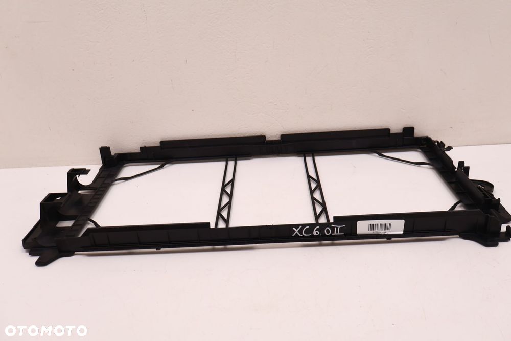 VOLVO XC60 II 2.0 T4 MOCOWANIE OSŁONA CHŁODNICY 31410894 - 8