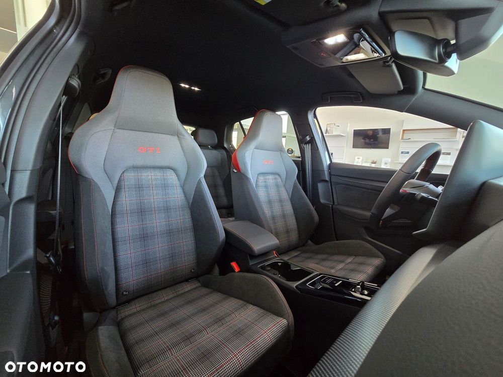 Volkswagen Golf 2.0 TSI GTI DSG - 15