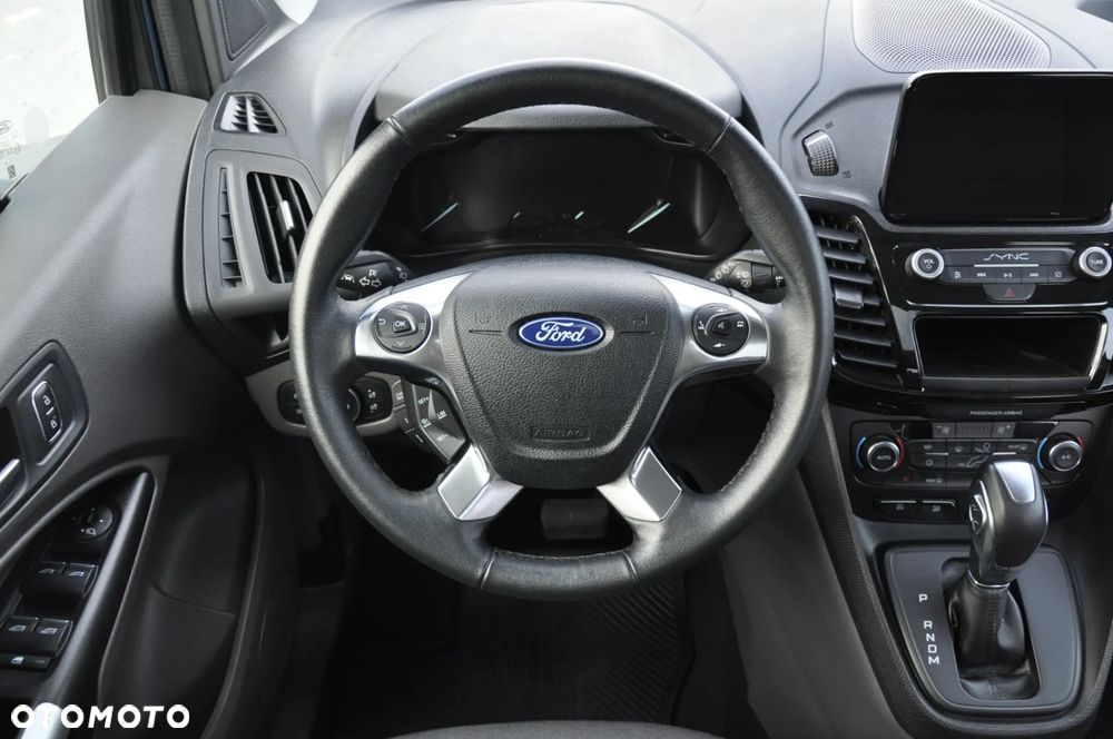 Ford Tourneo Connect Grand - 12