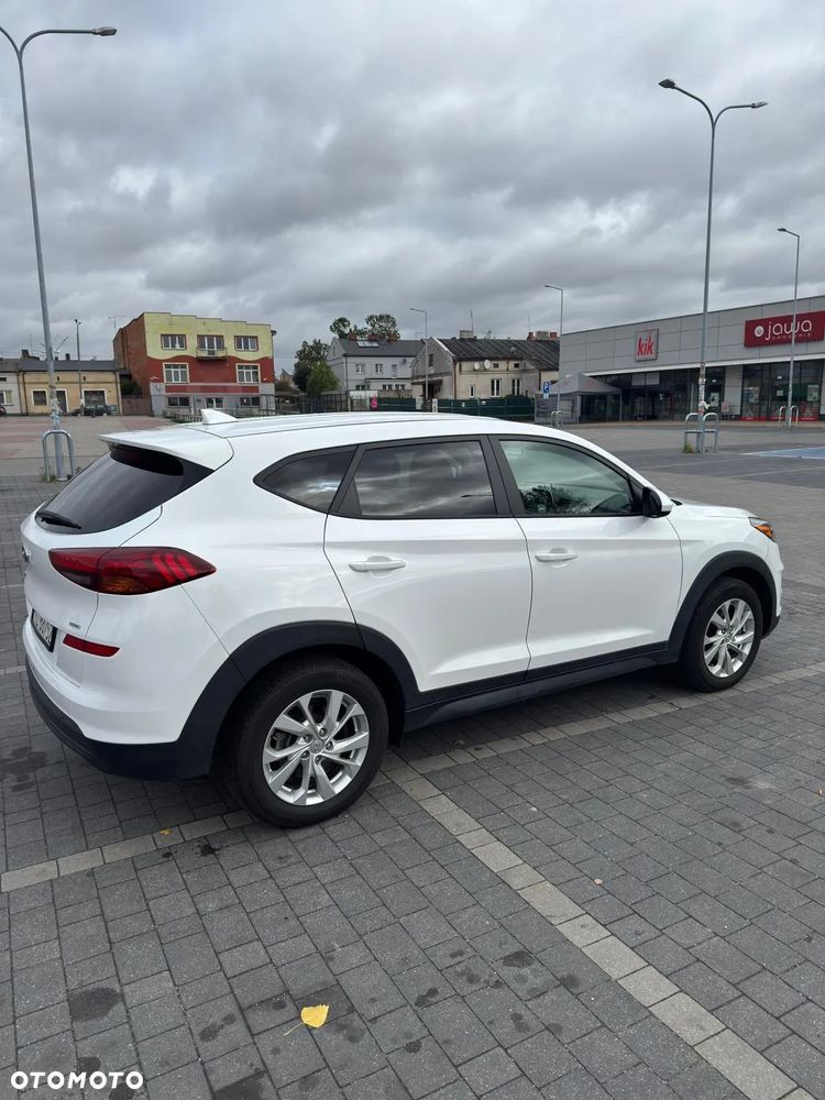 Hyundai Tucson - 4