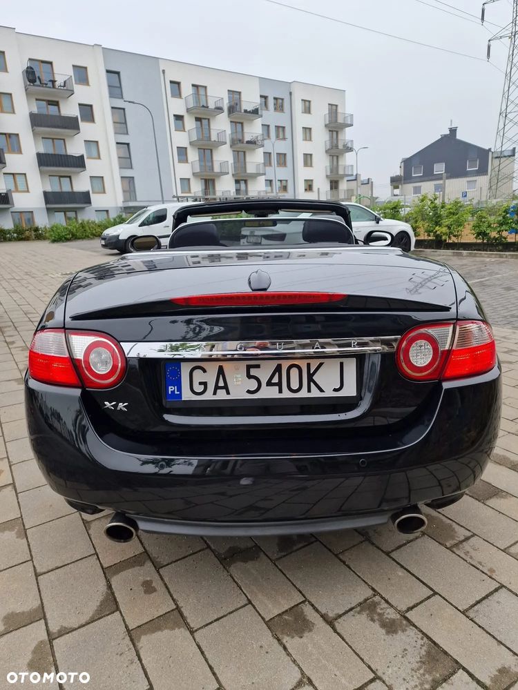 Jaguar XK - 30