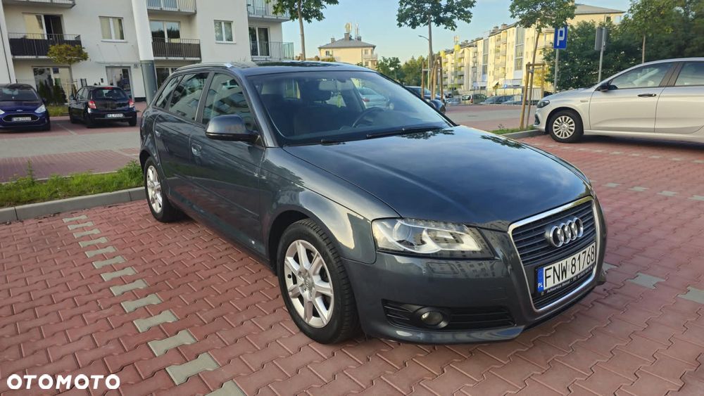 Audi A3 Sportback - 2