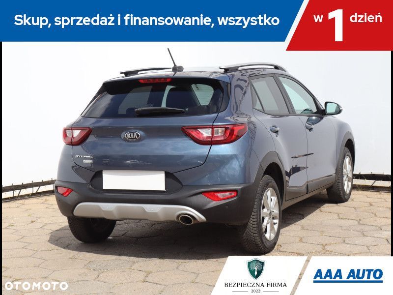 Kia Stonic - 6