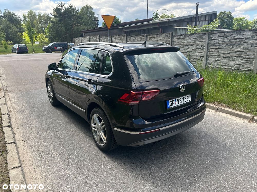 Volkswagen Tiguan - 8