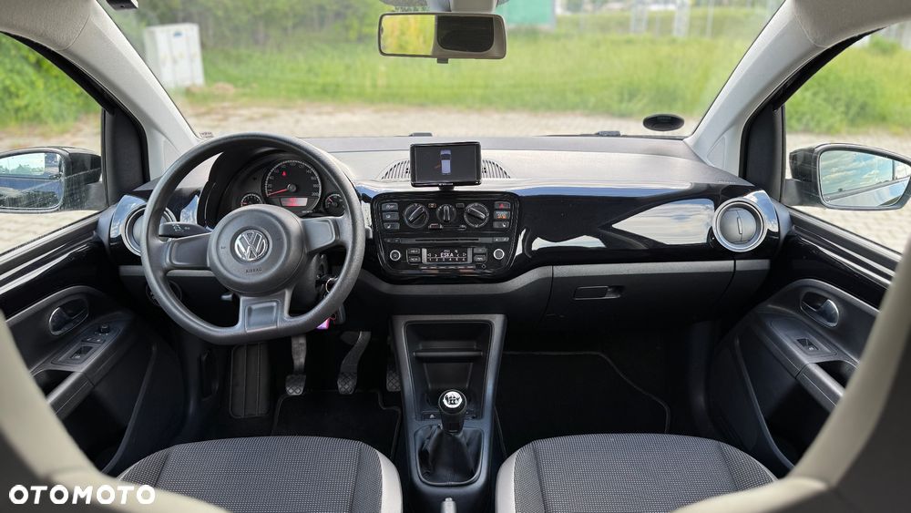 Volkswagen up! - 17