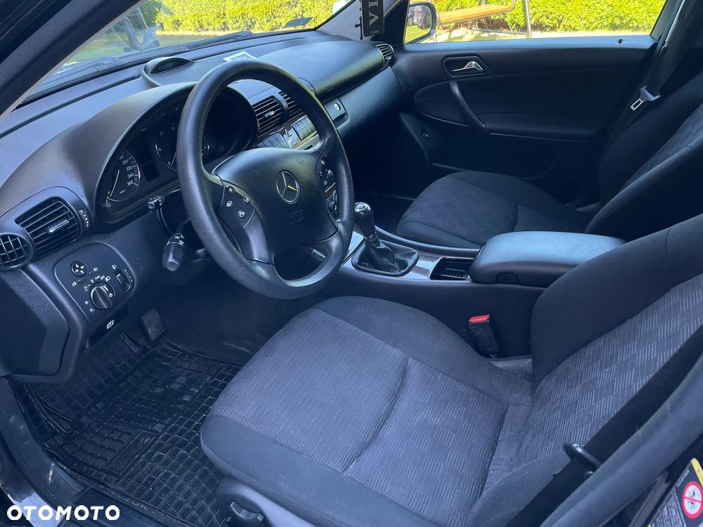 Mercedes-Benz Klasa C 200 CDI Sport Edition - 20
