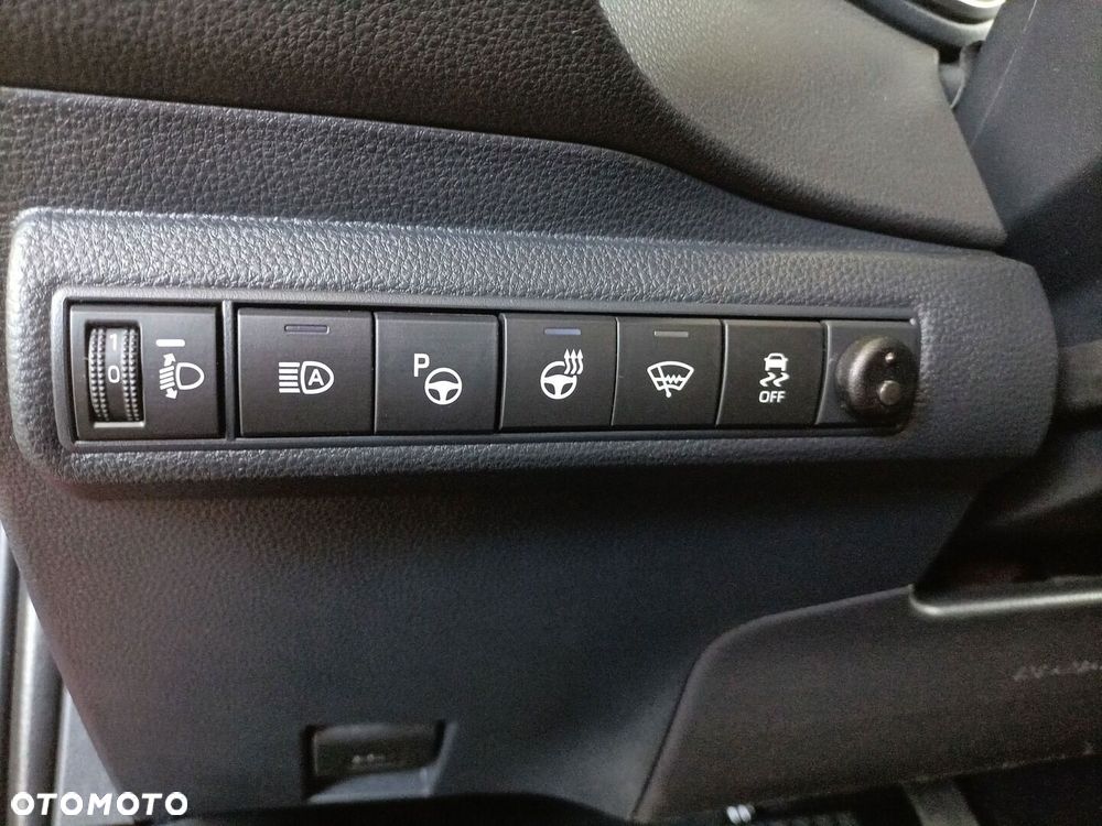 Toyota Corolla 1.8 Hybrid Selection - 16