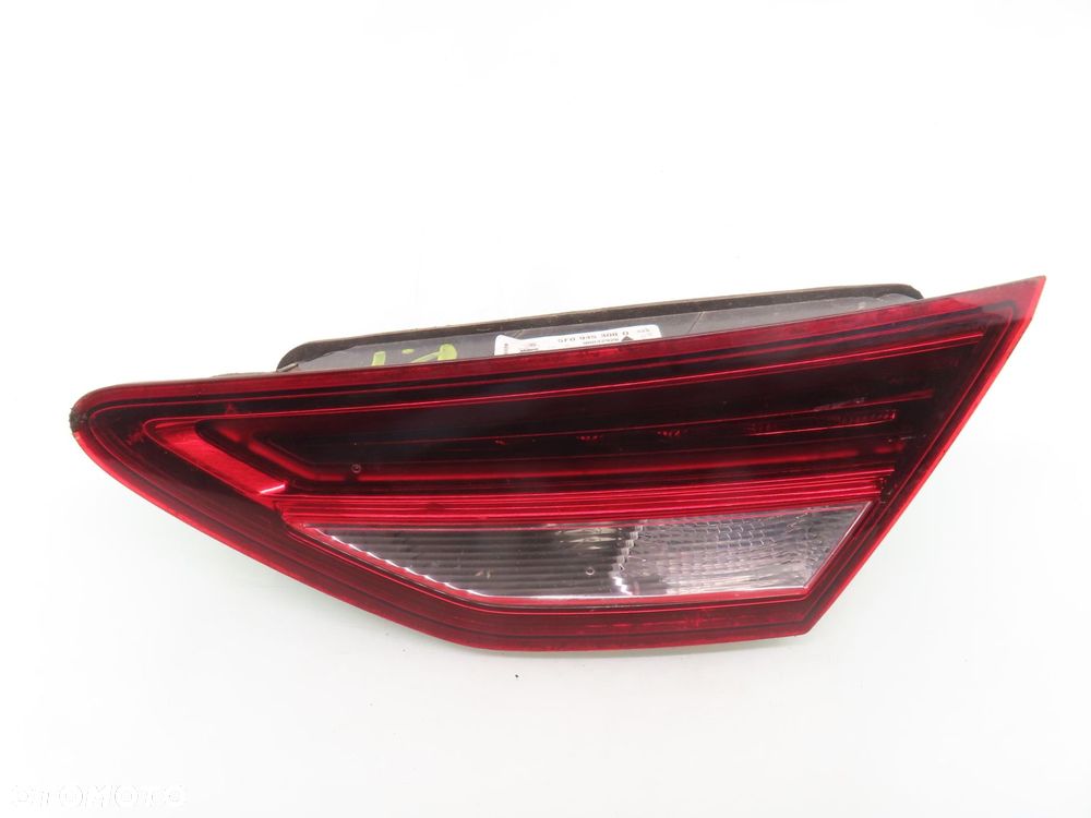 LAMPA PRAWA TYLNA KLAPA SEAT LEON III 5F0945308D - 1