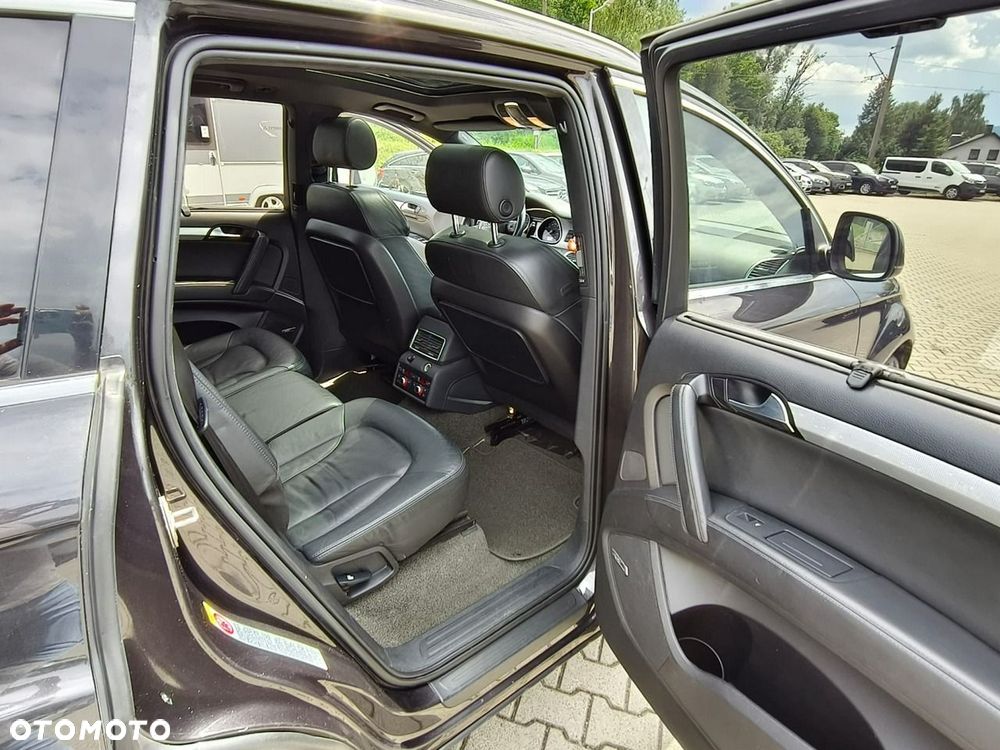 Audi Q7 - 16