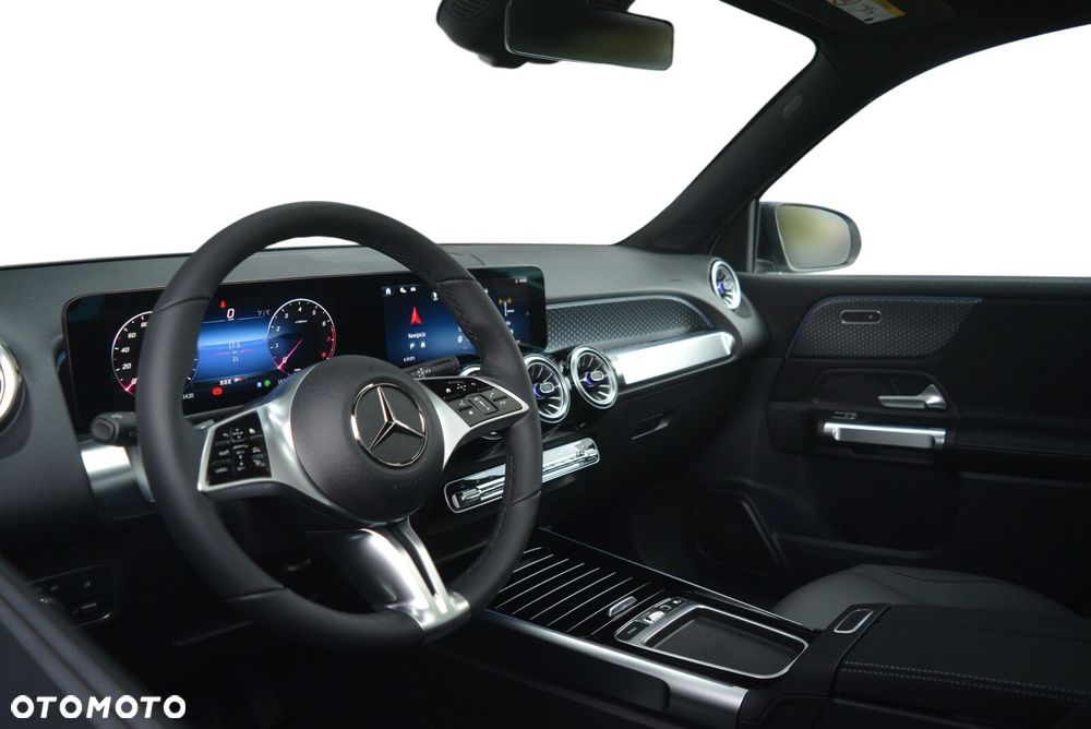 Mercedes-Benz GLB 200 7G-DCT - 6