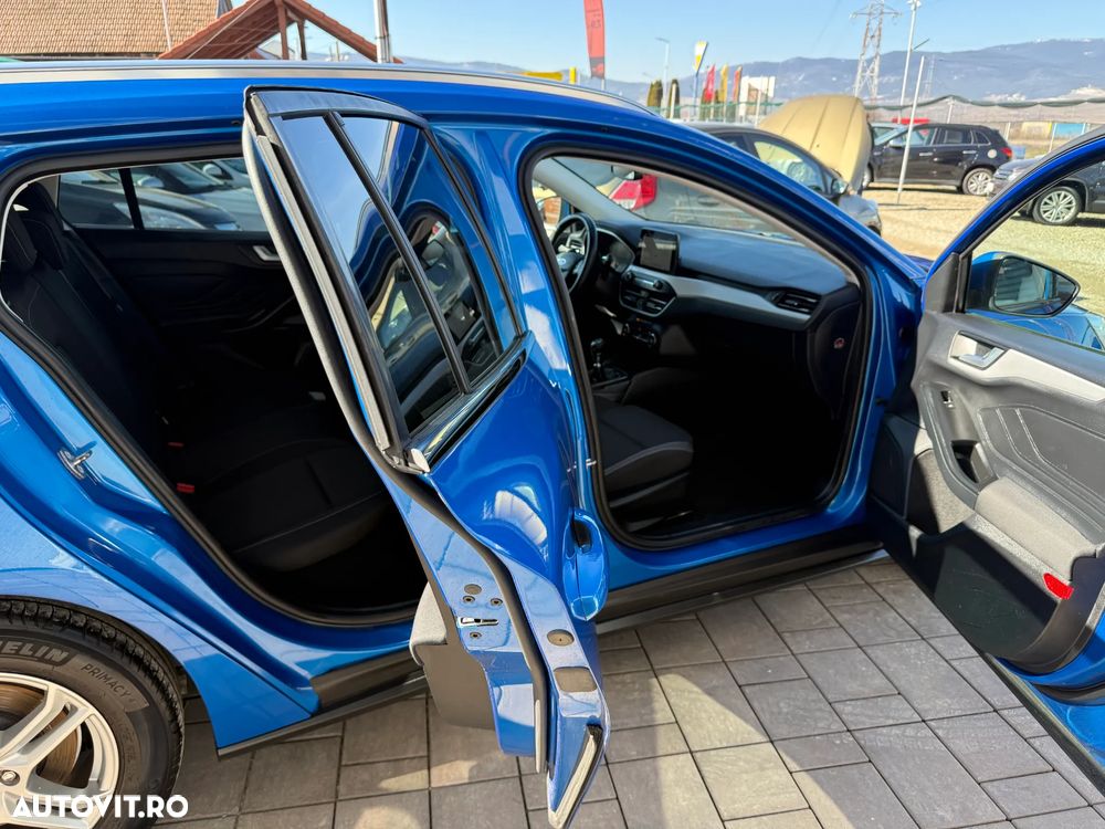Ford Focus - 16