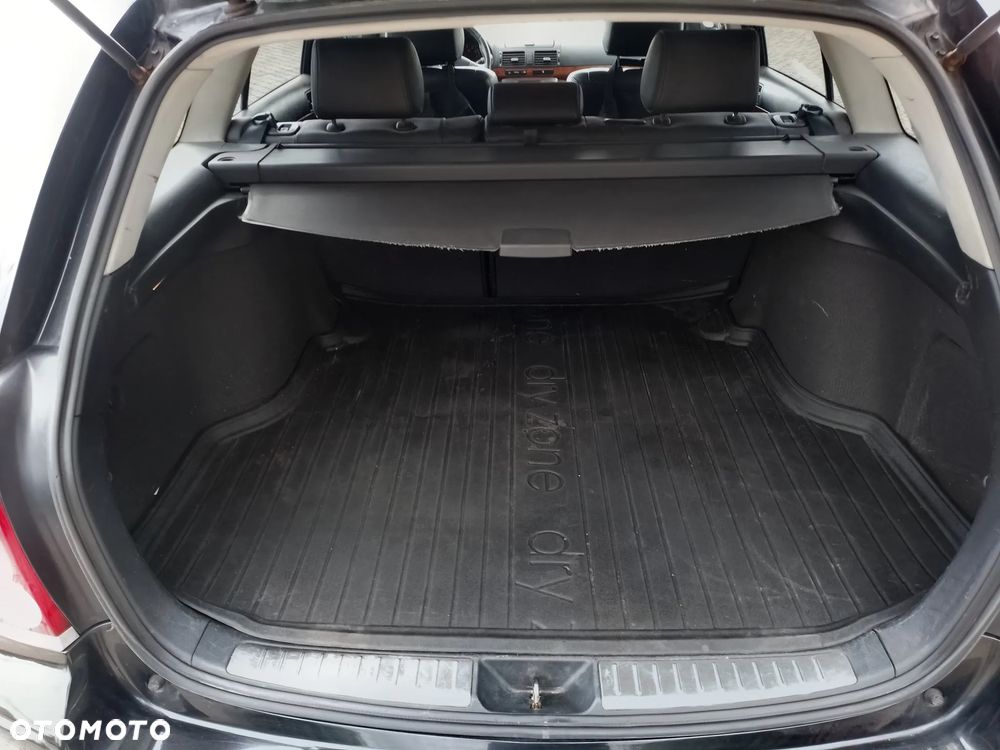 Toyota Avensis 2.0 VVT-i Sol plus - 8