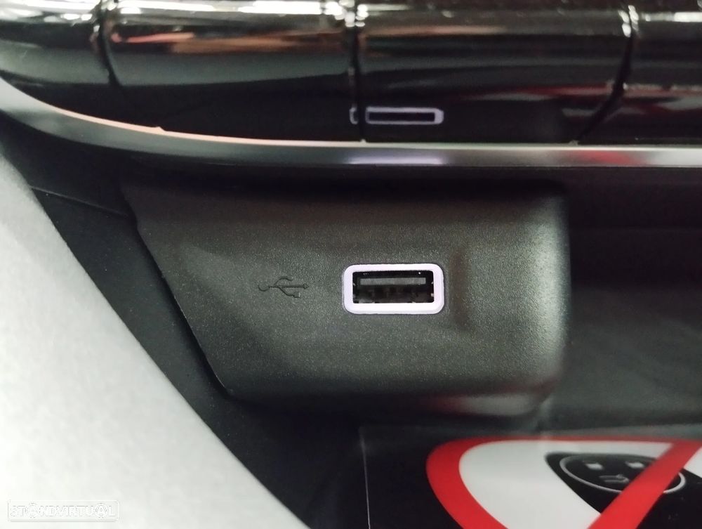 Fiat 500e (RED) - 39