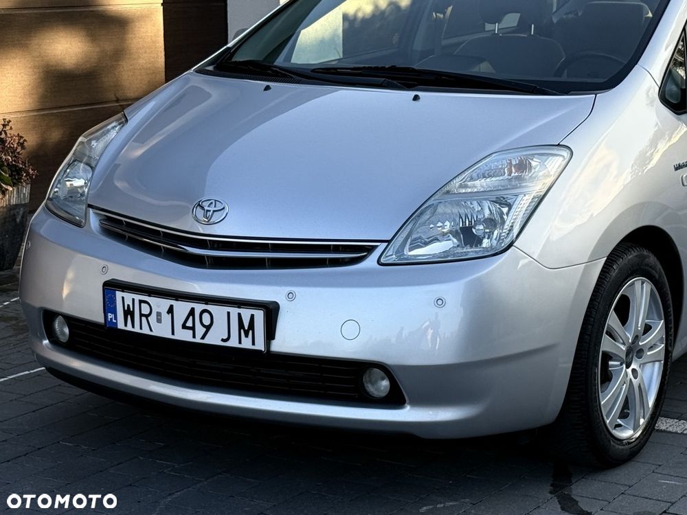 Toyota Prius 1.5 VVT-i Sol - 35