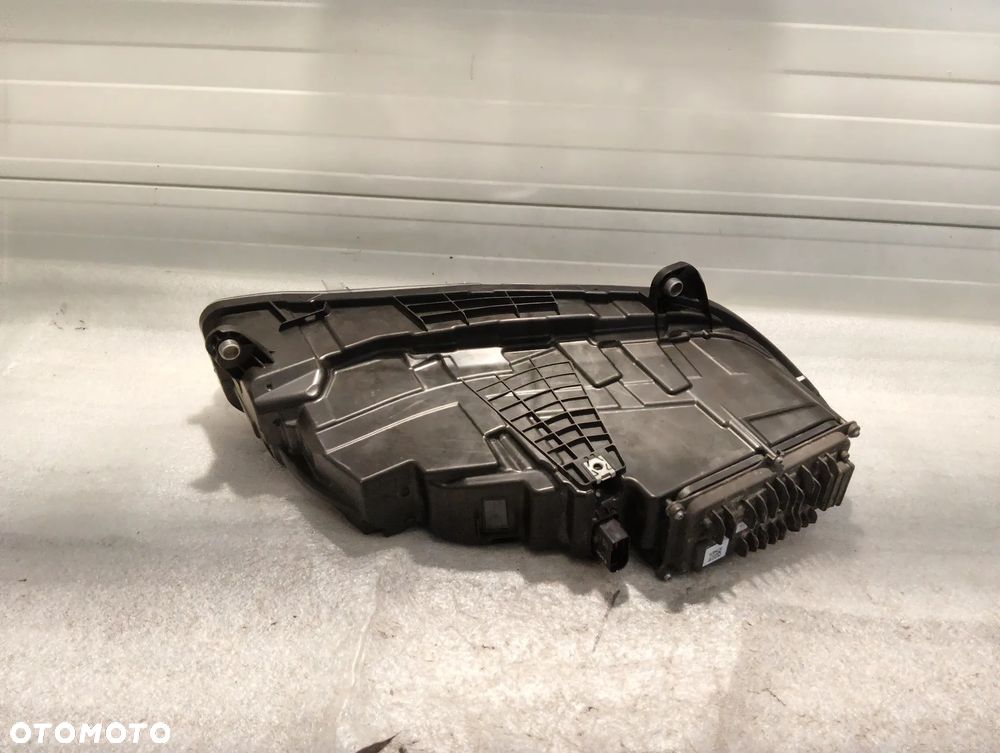 Lucid Air FULL LED PRZÓD STRONA LEWA P10L110L0 - 5