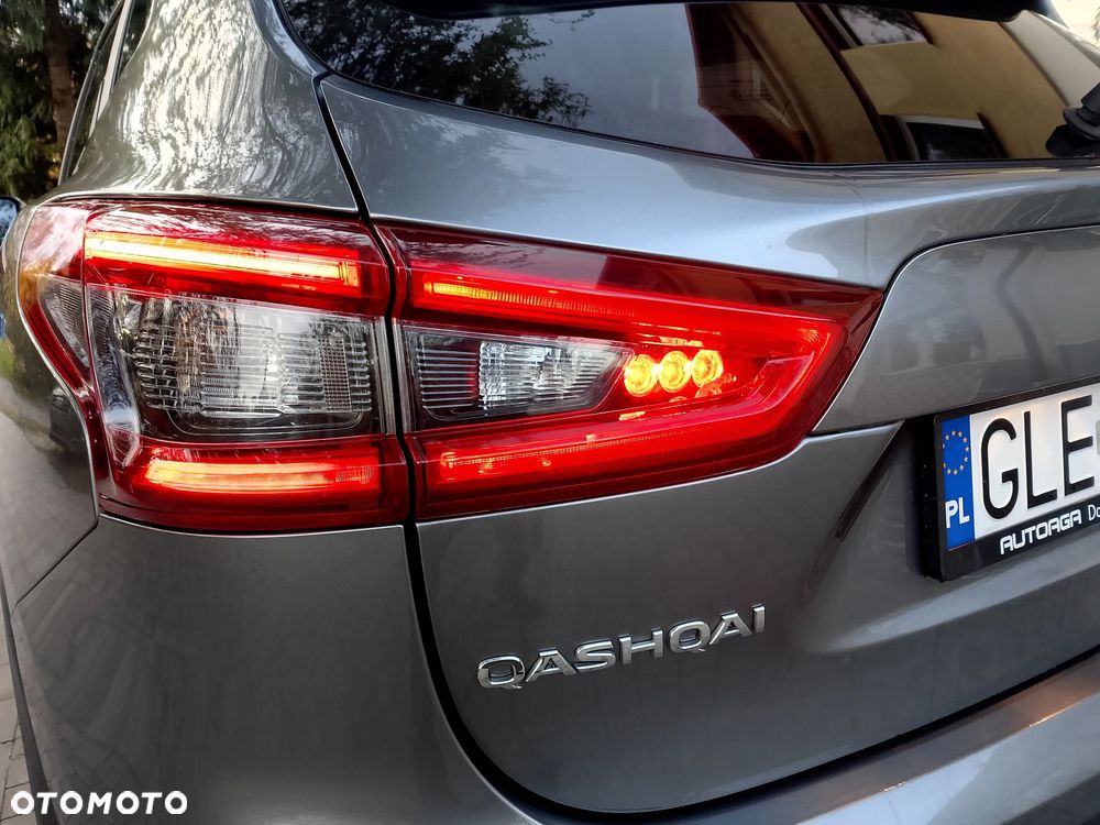 Nissan Qashqai 1.6 dCi TEKNA+ - 23