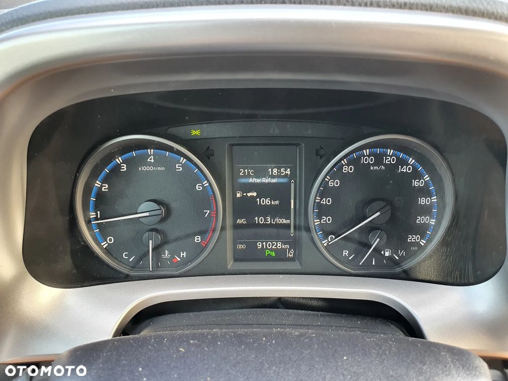 Toyota RAV4 2.0 Premium 4x4 - 9