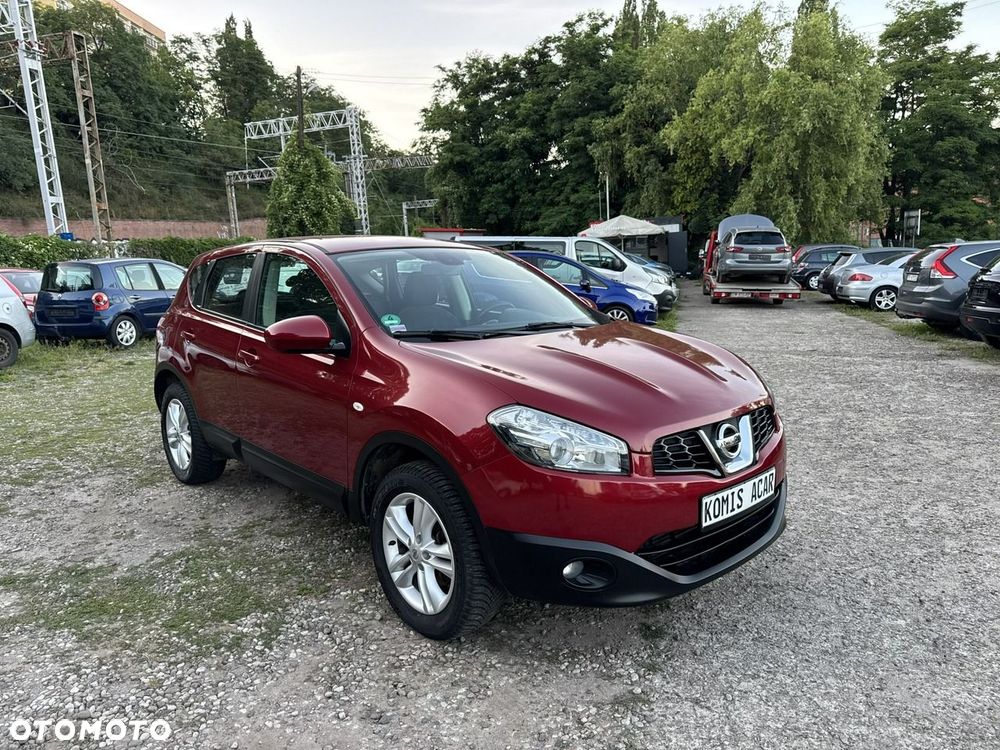 Nissan Qashqai - 2