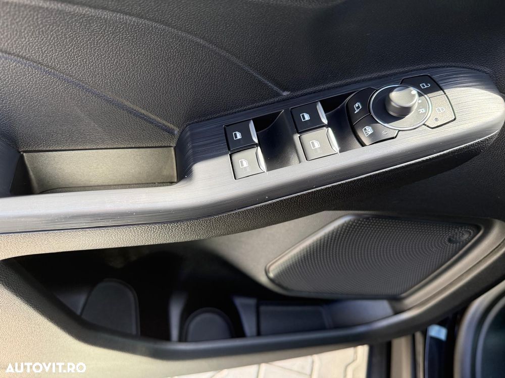 Ford Kuga 2.5 Duratec FHEV AWD ST Line X - 10