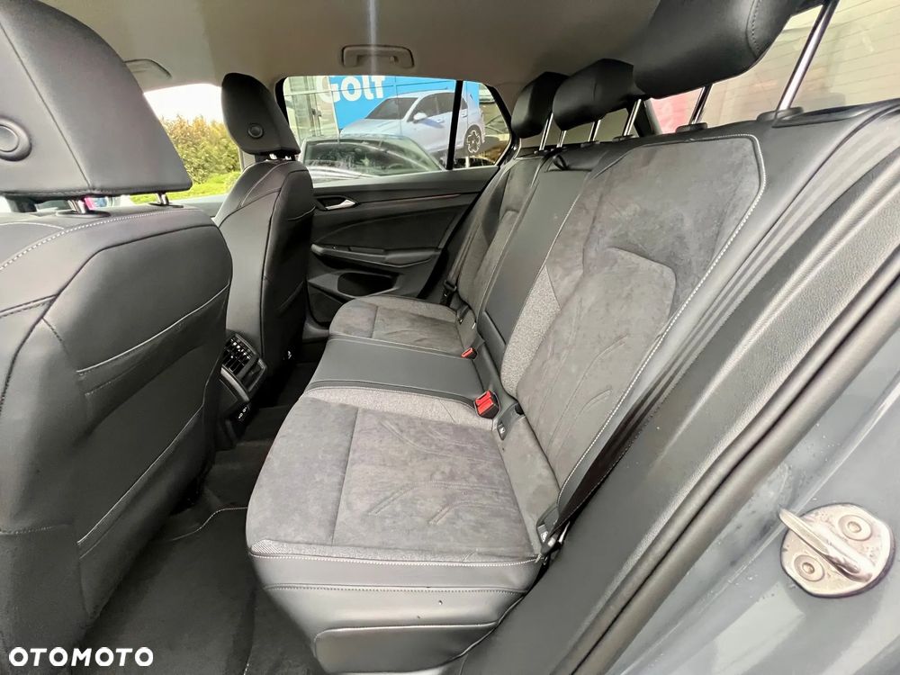 Volkswagen Golf 1.5 TSI Life Plus - 12