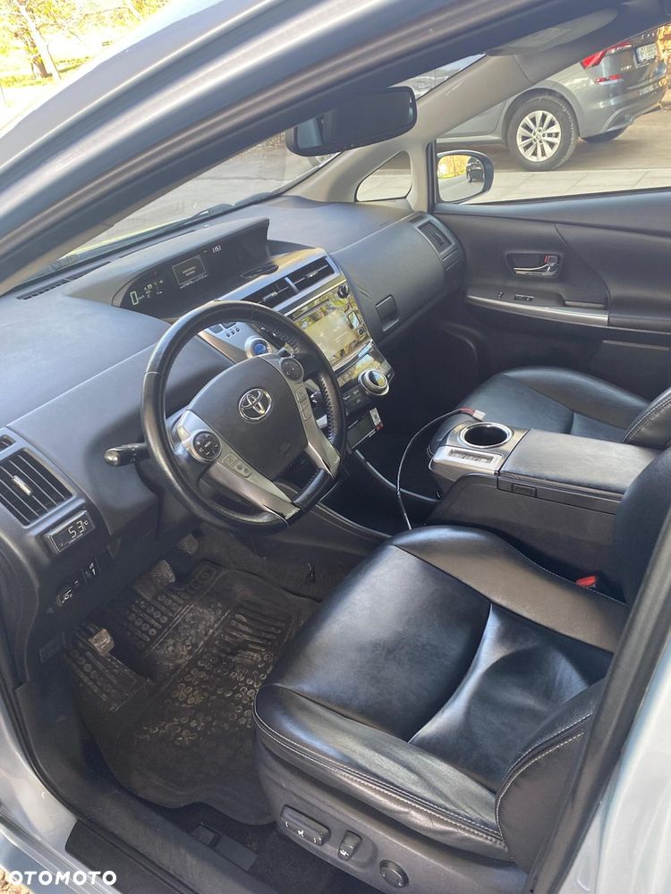 Toyota Prius 1.8 HSD Luna - 6