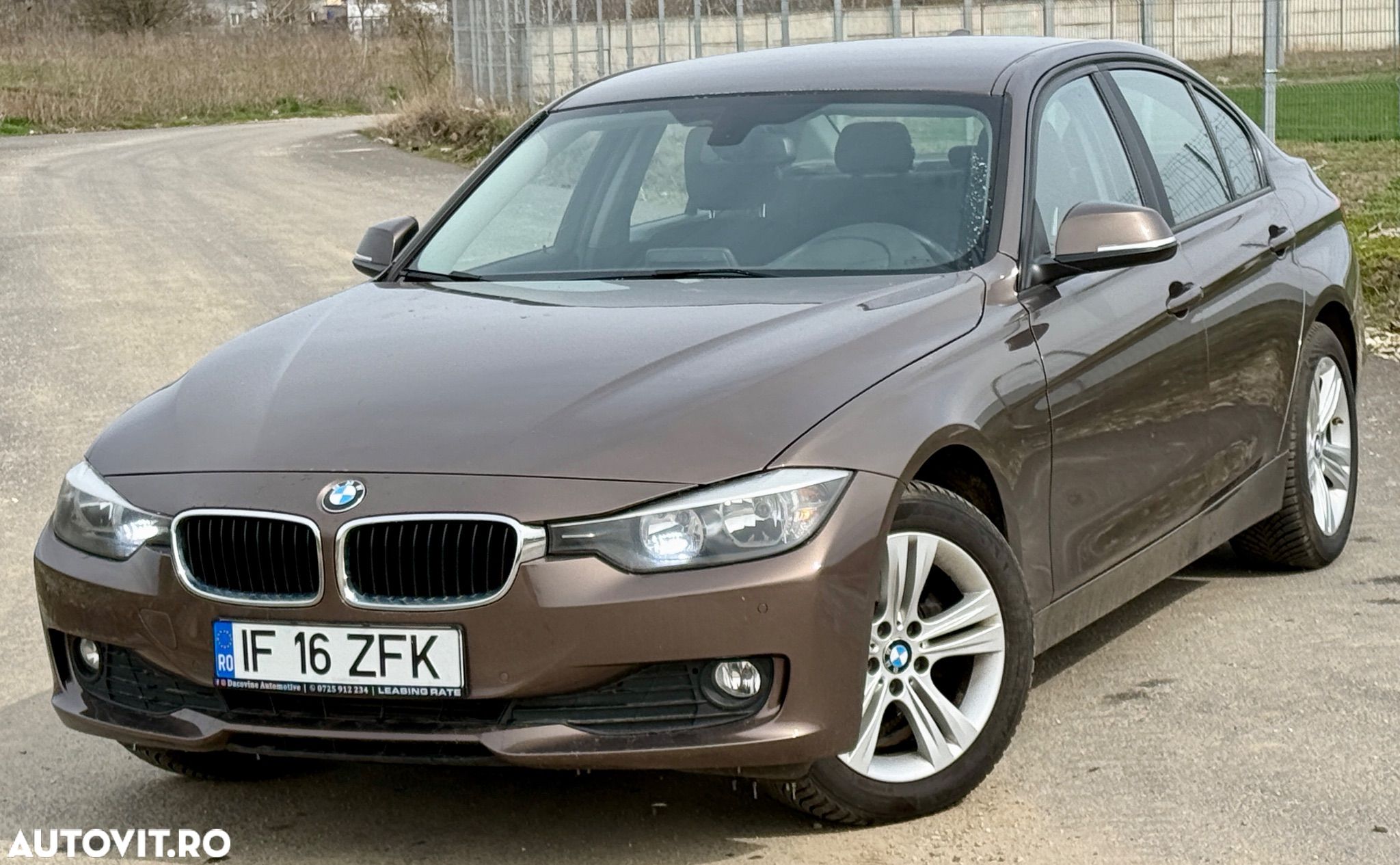 BMW Seria 3 316i - 1