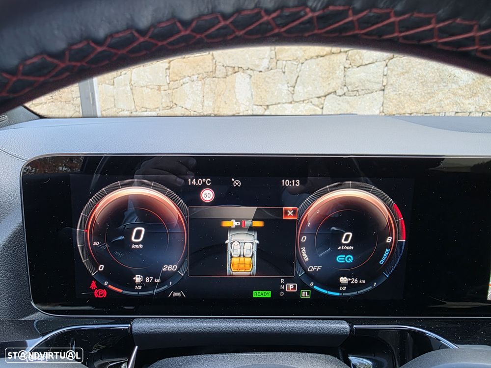 Mercedes-Benz GLA 250 e 8G-DCT AMG Line - 27