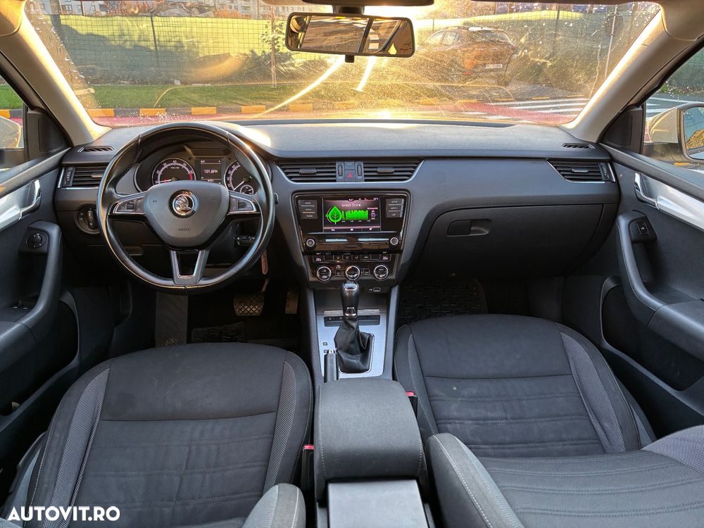 Skoda Octavia - 8