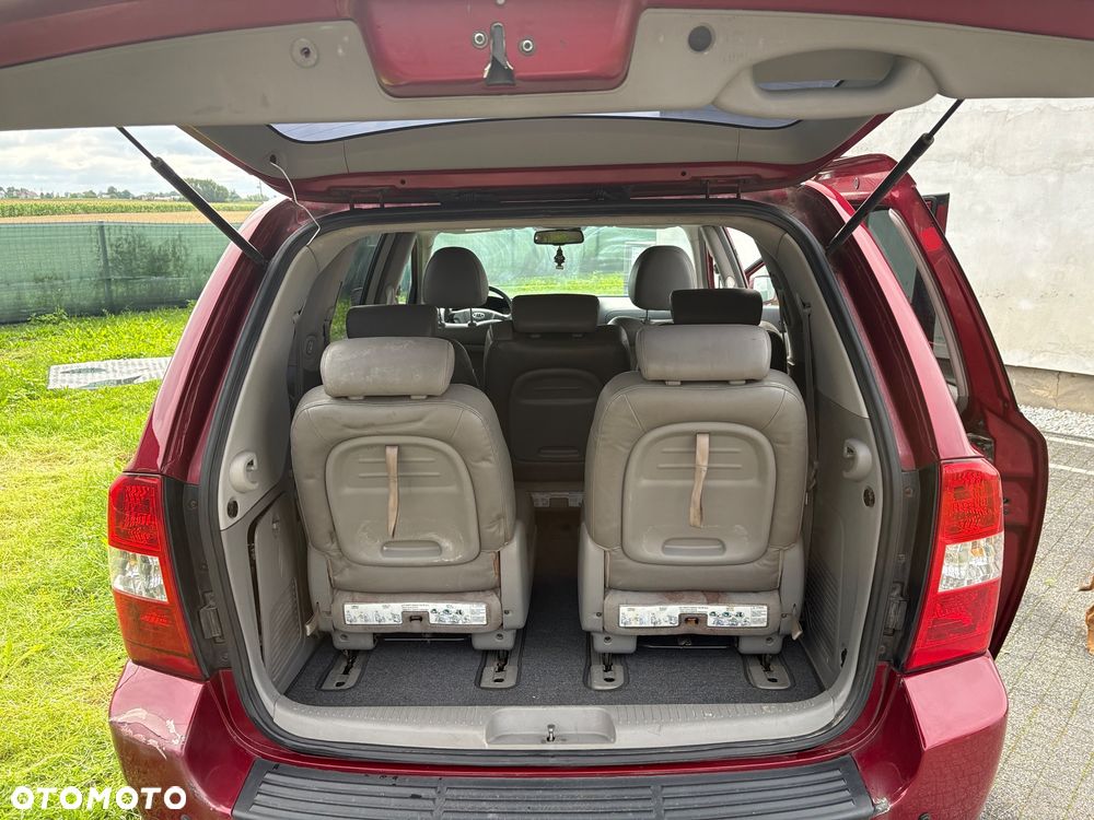Kia Carnival 2.9 CRDi Freedom - 12