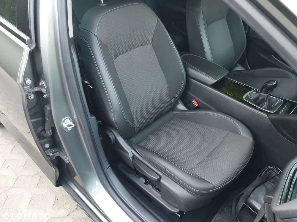 Opel Insignia 2.0 CDTI ecoFLEX Start/Stop Business Innovation - 18