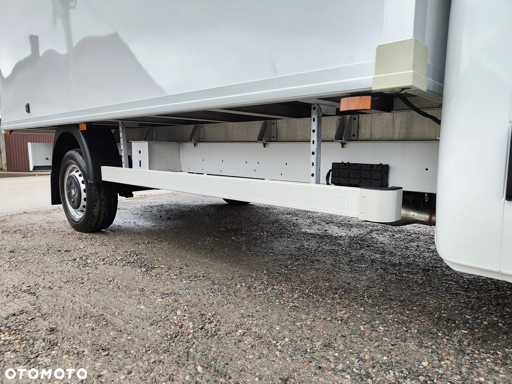 Renault MASTER 2.3DCI 165KM** Kontener 8-EuroPalet** POLSKI SALON** 148 TYŚ KM** DMC do 3.5T kat.B** - 33