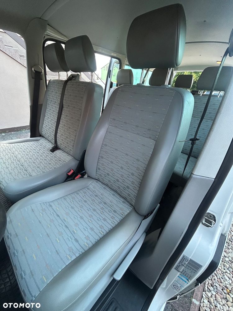 Volkswagen Transporter L2H1 - 15