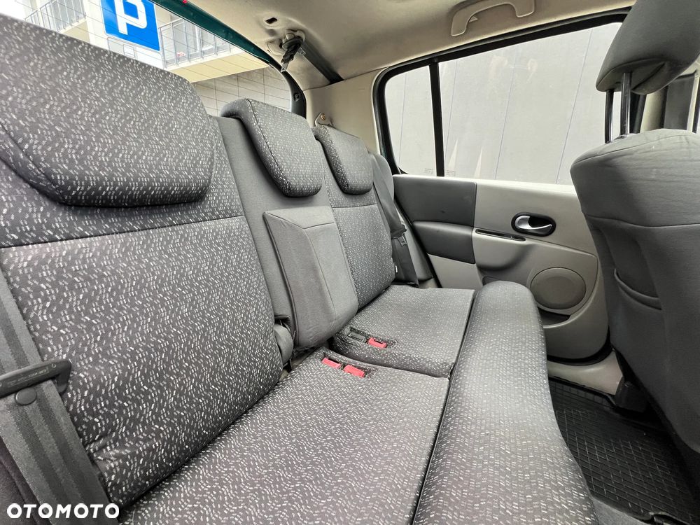 Renault Modus - 17