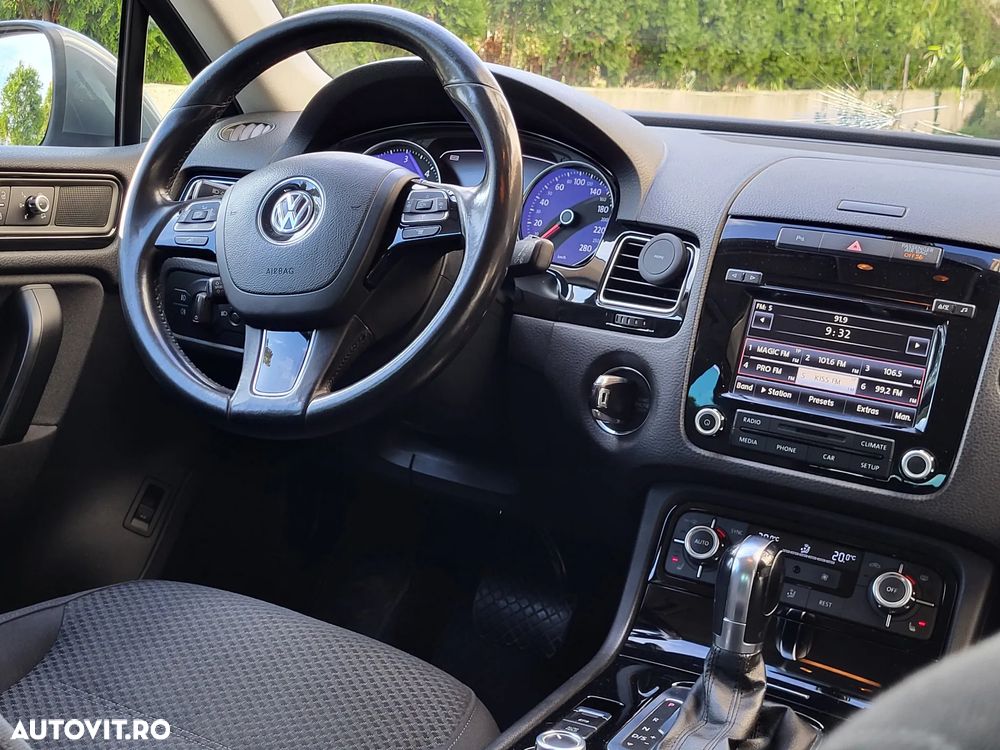 Volkswagen Touareg - 8