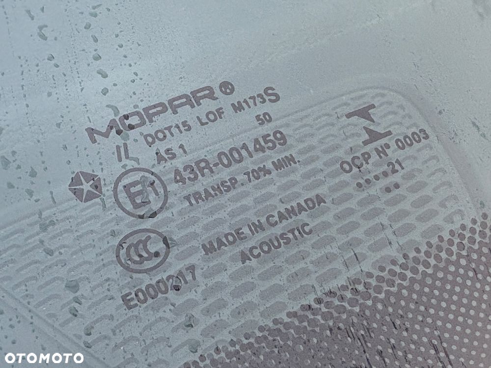 Chrysler Pacifica - 19