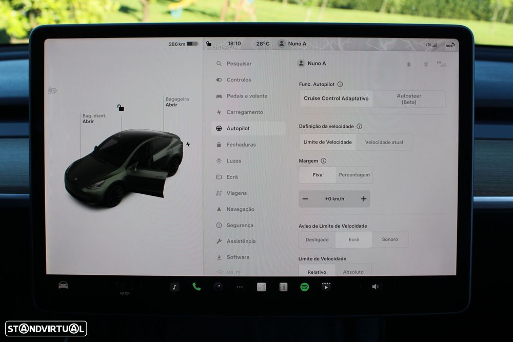 Tesla Model Y Long Range Tração Integral - 18