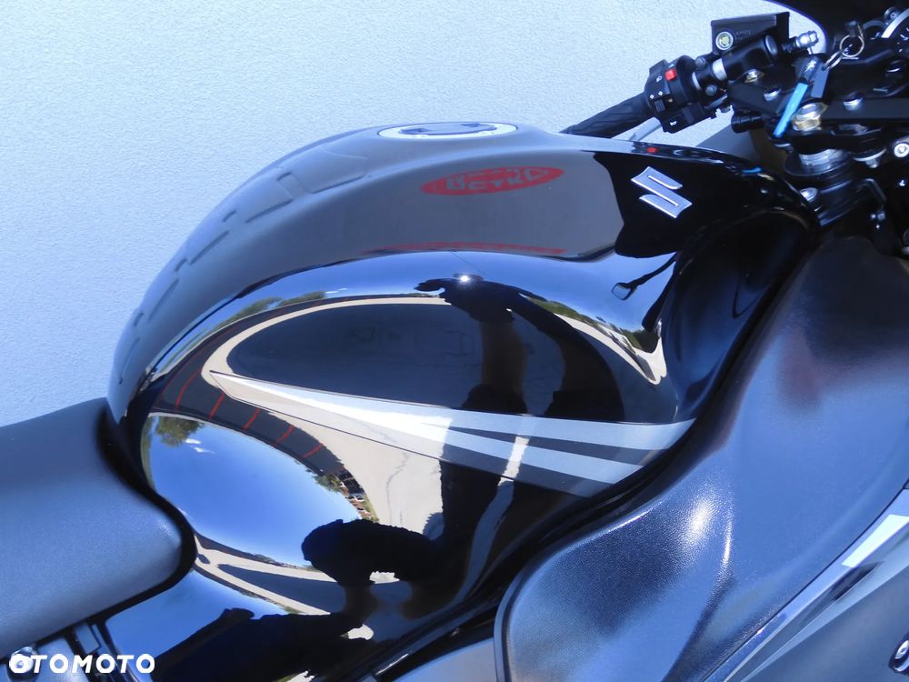 Suzuki Hayabusa - 15