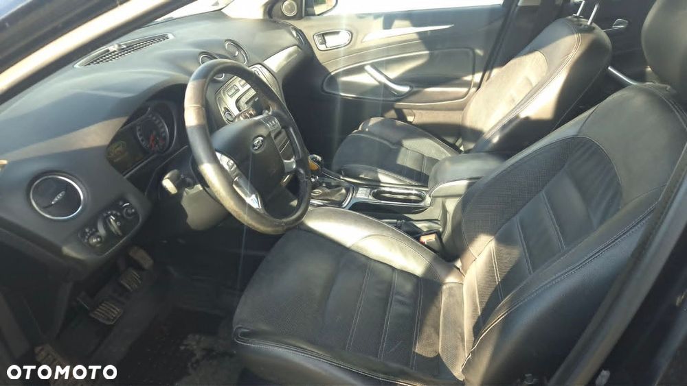 Ford Mondeo - 6