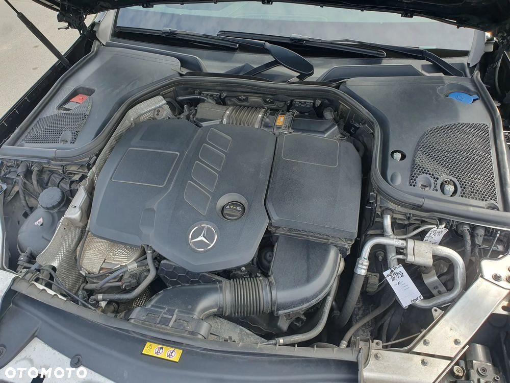 Mercedes-Benz Klasa E 220 d Business Edition 9G-TRONIC - 21