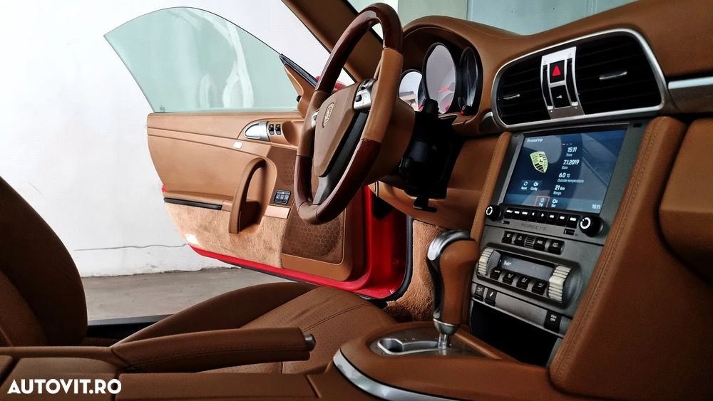 Porsche 911 Carrera S Tiptronic - 6