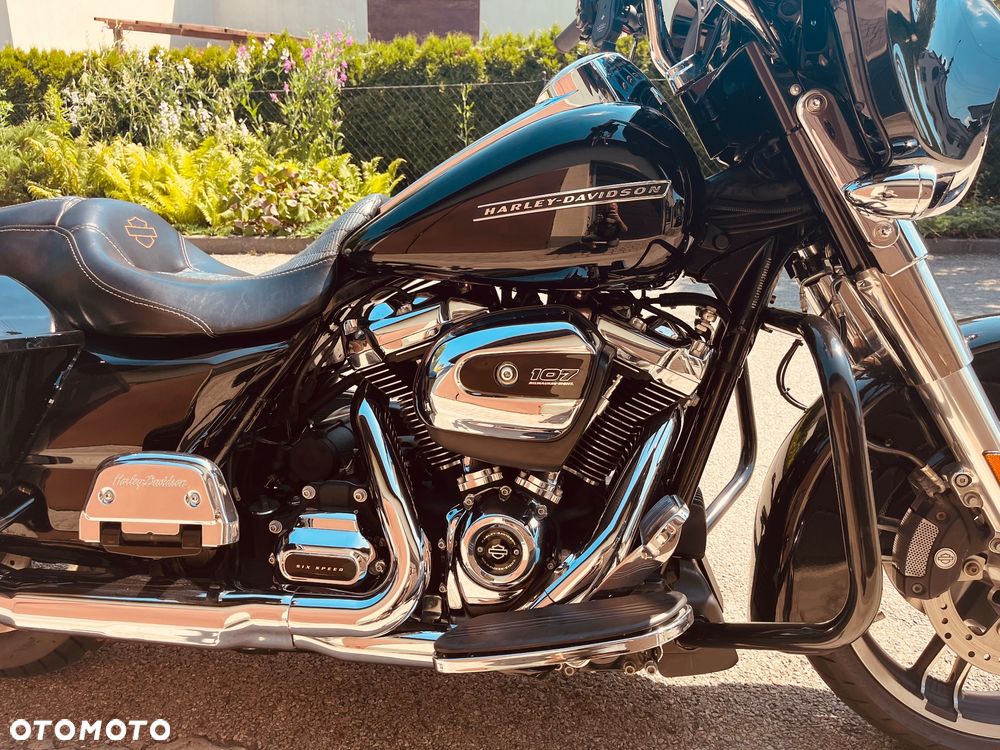 Harley-Davidson Touring Street Glide - 5