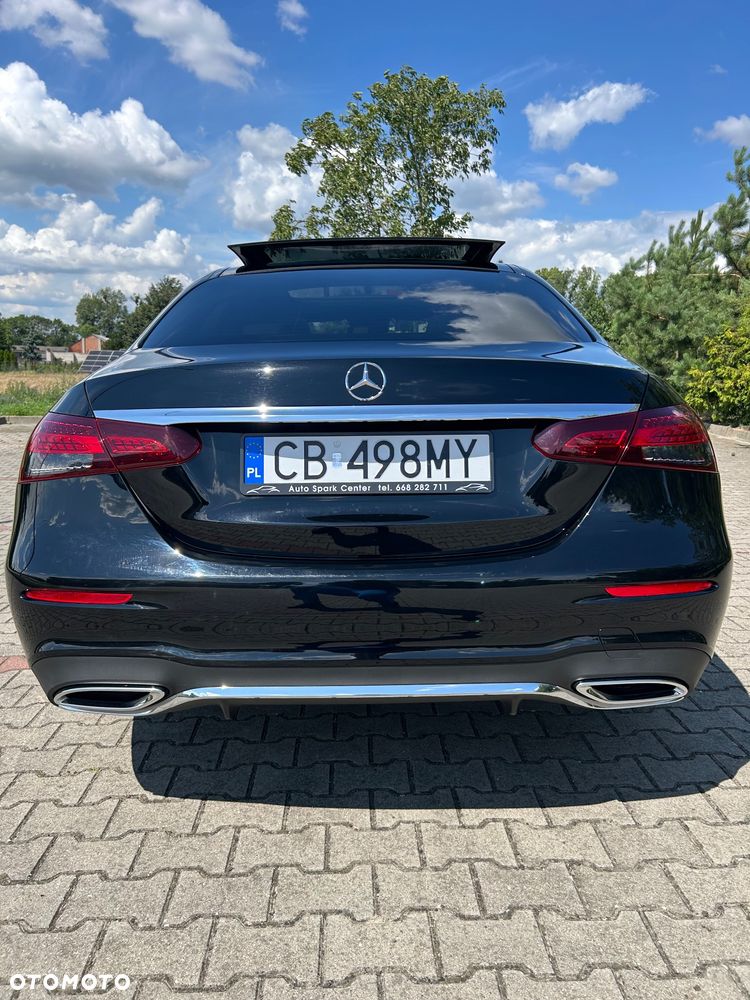 Mercedes-Benz Klasa E 200 4-Matic AMG - 24
