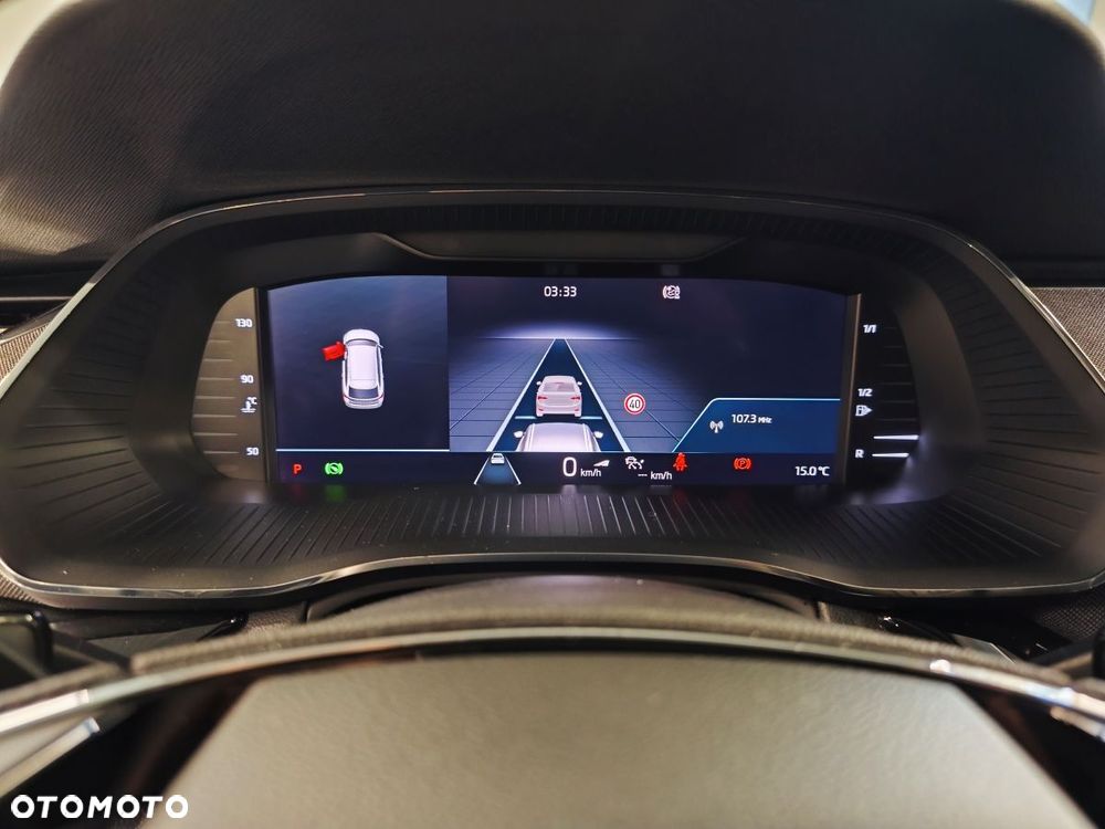 Skoda Octavia 2.0 TDI DSG Premium Edition - 16