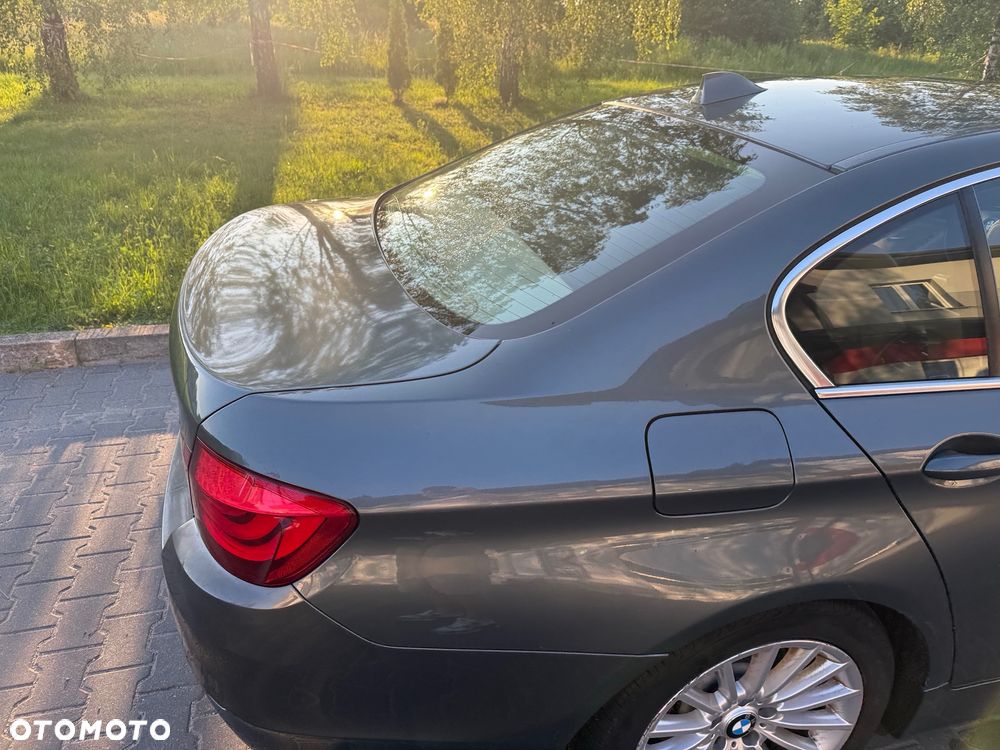 BMW Seria 5 525d xDrive Sport-Aut - 7