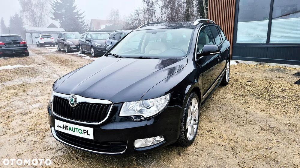 Skoda Superb 1.8 TSI DSG Exclusive - 2