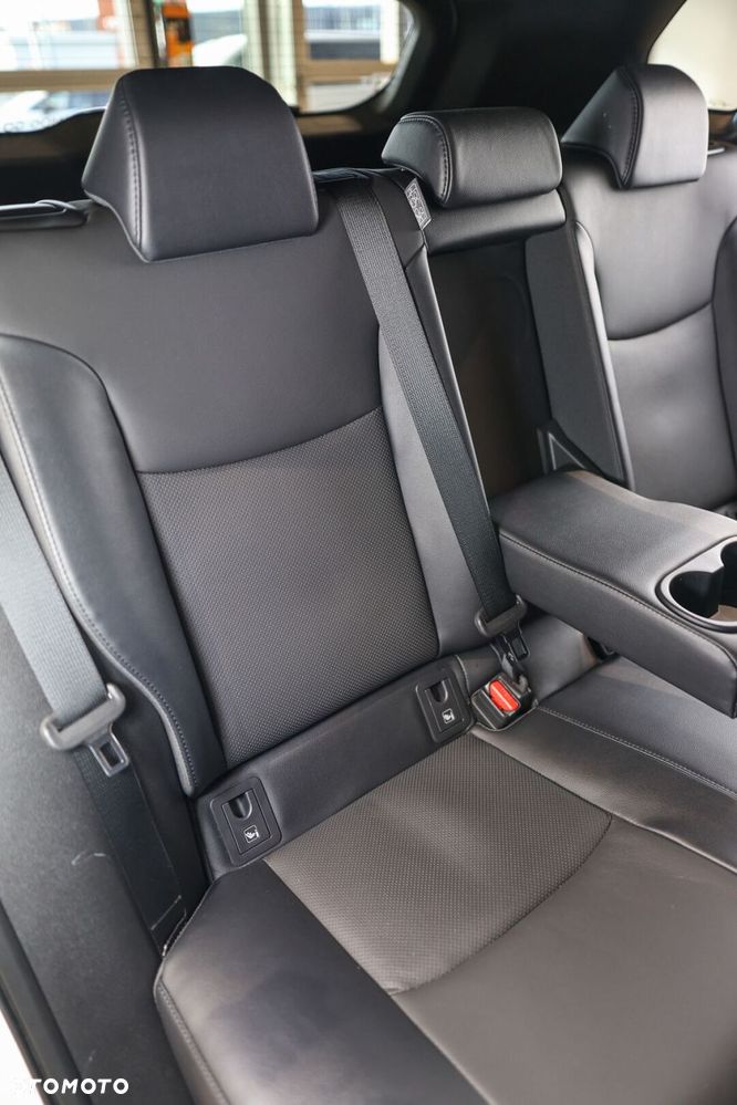 Toyota Corolla Cross 2.0 Hybrid Executive AWD - 15