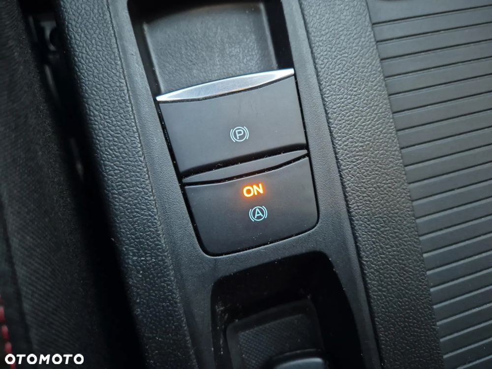 Ford Focus 2.0 EcoBlue ST-Line X - 24