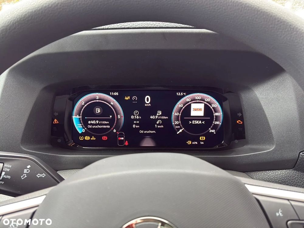 Volkswagen Crafter 35 Furgon LONG/L5H3, 2.0BiTDI 177KM, 4490mm, Wysoki dach - 23